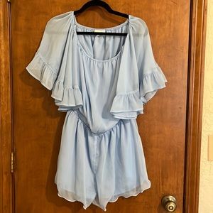 Ruffled short romper